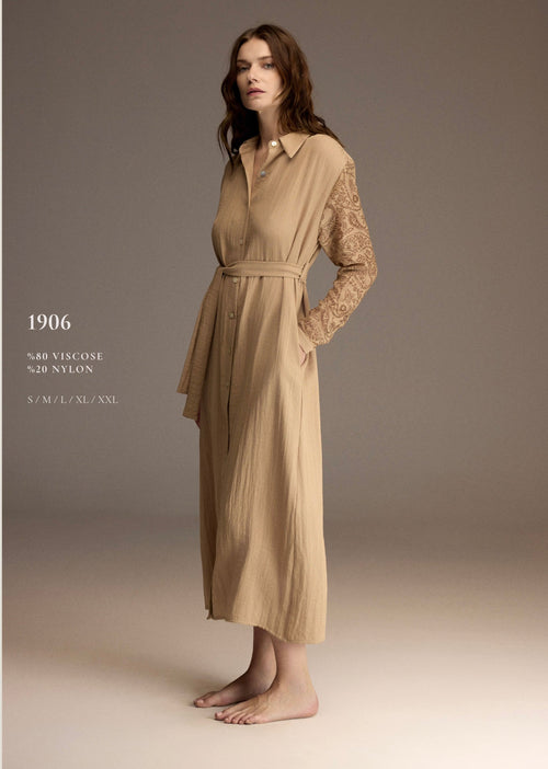 Céline Dress . 1906